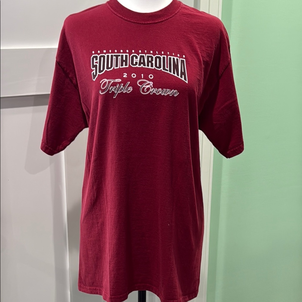 Hanes Red Short Sleeve Tees Classic Crew Neck. SC Gamecocks. Size M